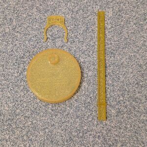 Rainbow High Yellow Glitter Adjustable Fashion Doll Display Stand